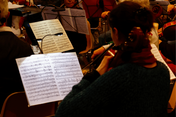 Présentation pédagogique des concerts – Orchestre Ars Juvenis x Phakt&nbsp;Rennes